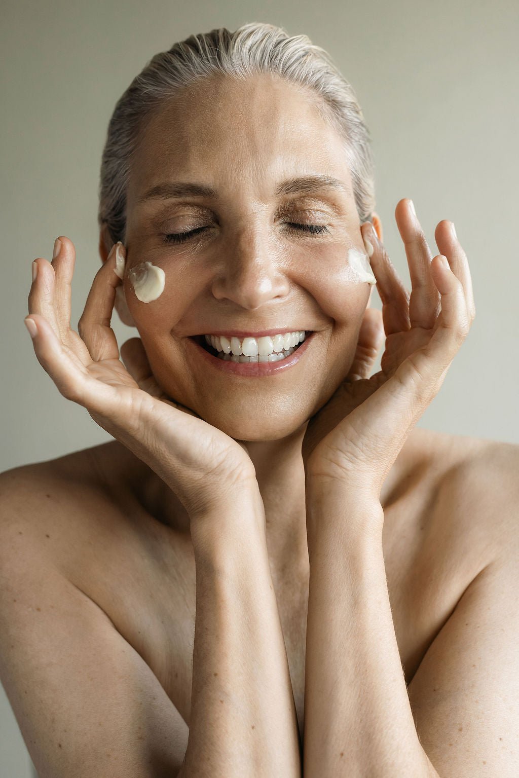 Anti - Falten - Creme - Casa Refill GmbH