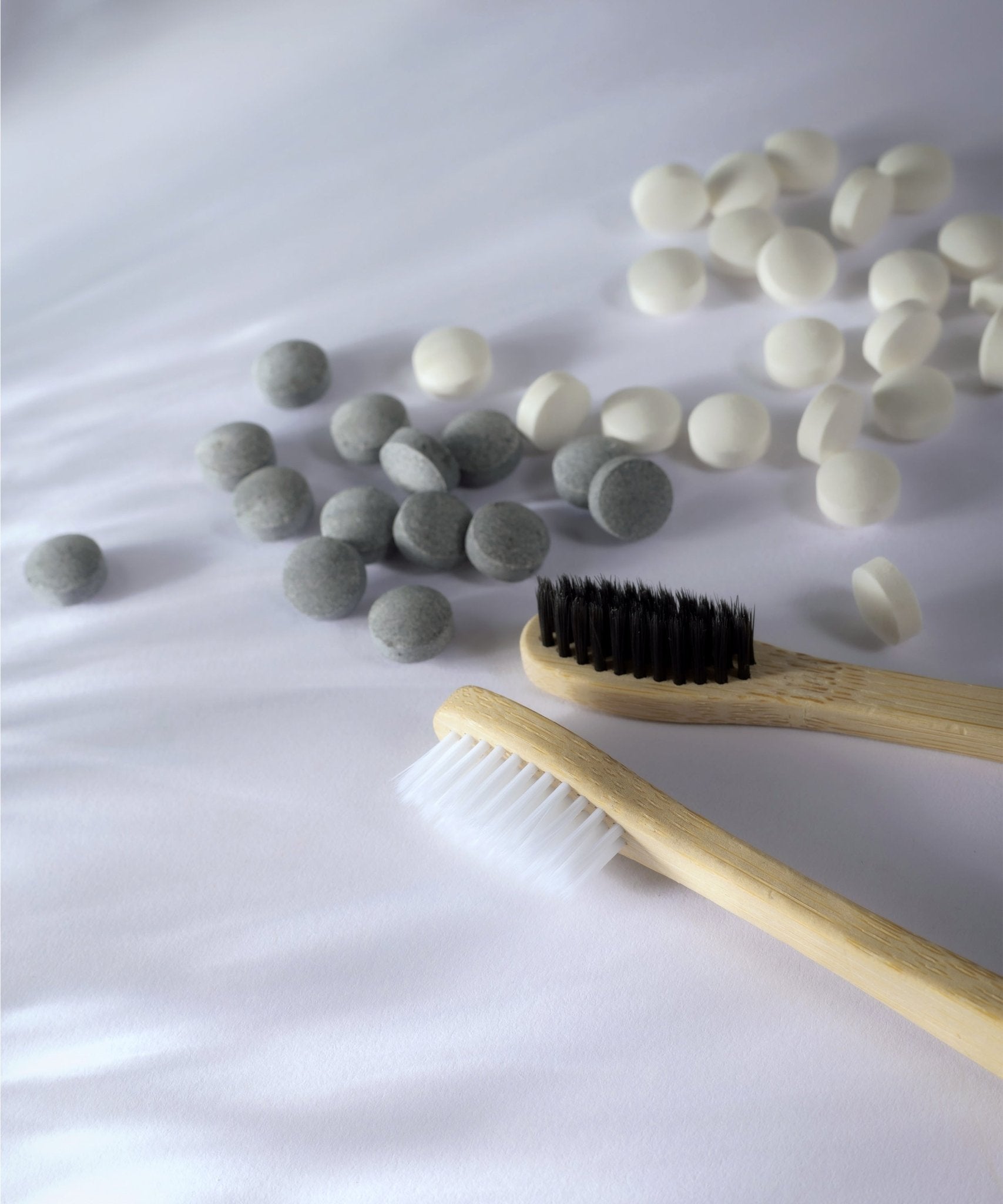 Zahnbürsten Set mit Halter Bambus - Casa Refill GmbH